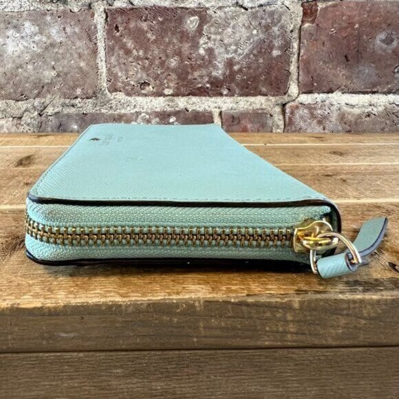 Kate Spade Baby Blue Leather Zip Around Wallet - Picture 6 of 9
